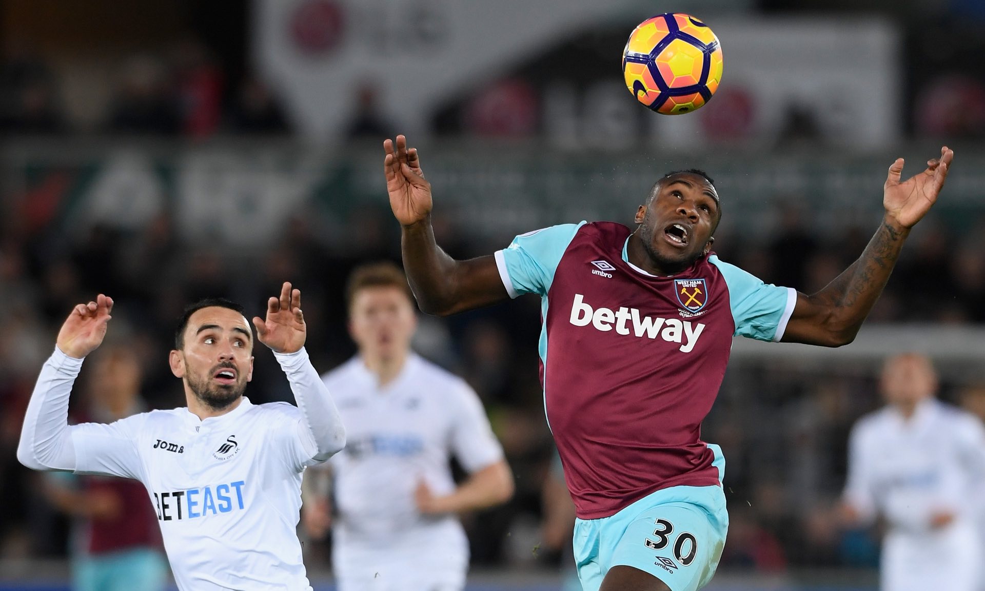 否留在现有 否留在现有